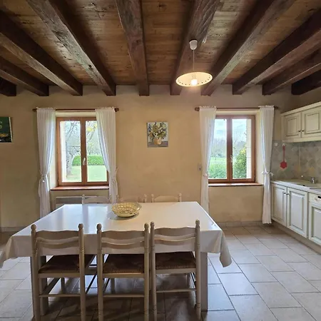 Maison Perigourdine 2 A Salignac-eyvigues Avec Cour Et Jardin, Animaux Acceptes - Fr-1-616-5 Дом отдыха *