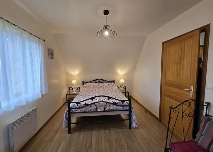 Charmante Maison Perigourdine A Salignac-eyvigues, Animaux Acceptes - Fr-1-616-5 بيت للعطل